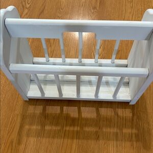 White Wooden Slatted Freestanding Magazine Organizer Holder